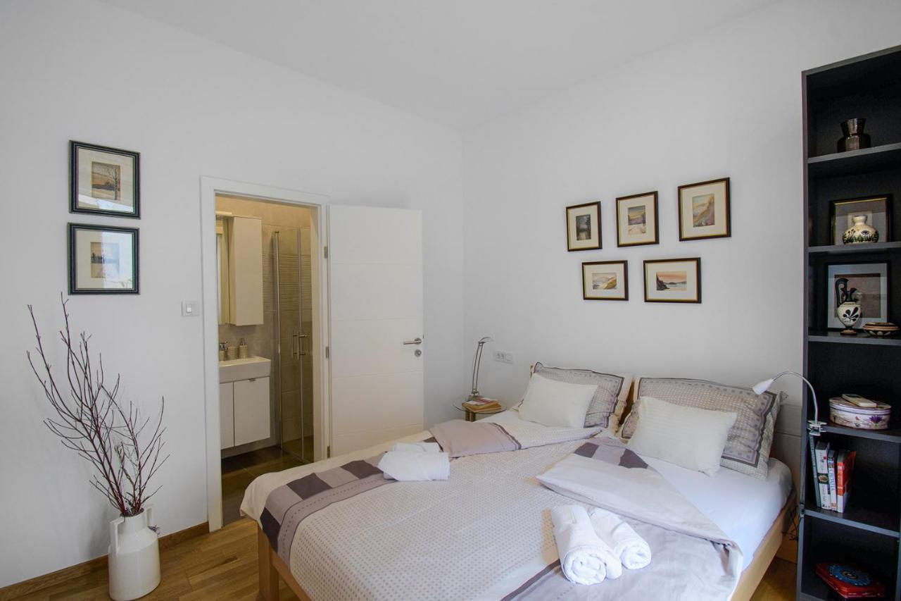 Apartmán F9 And New F9 Záhřeb Exteriér fotografie
