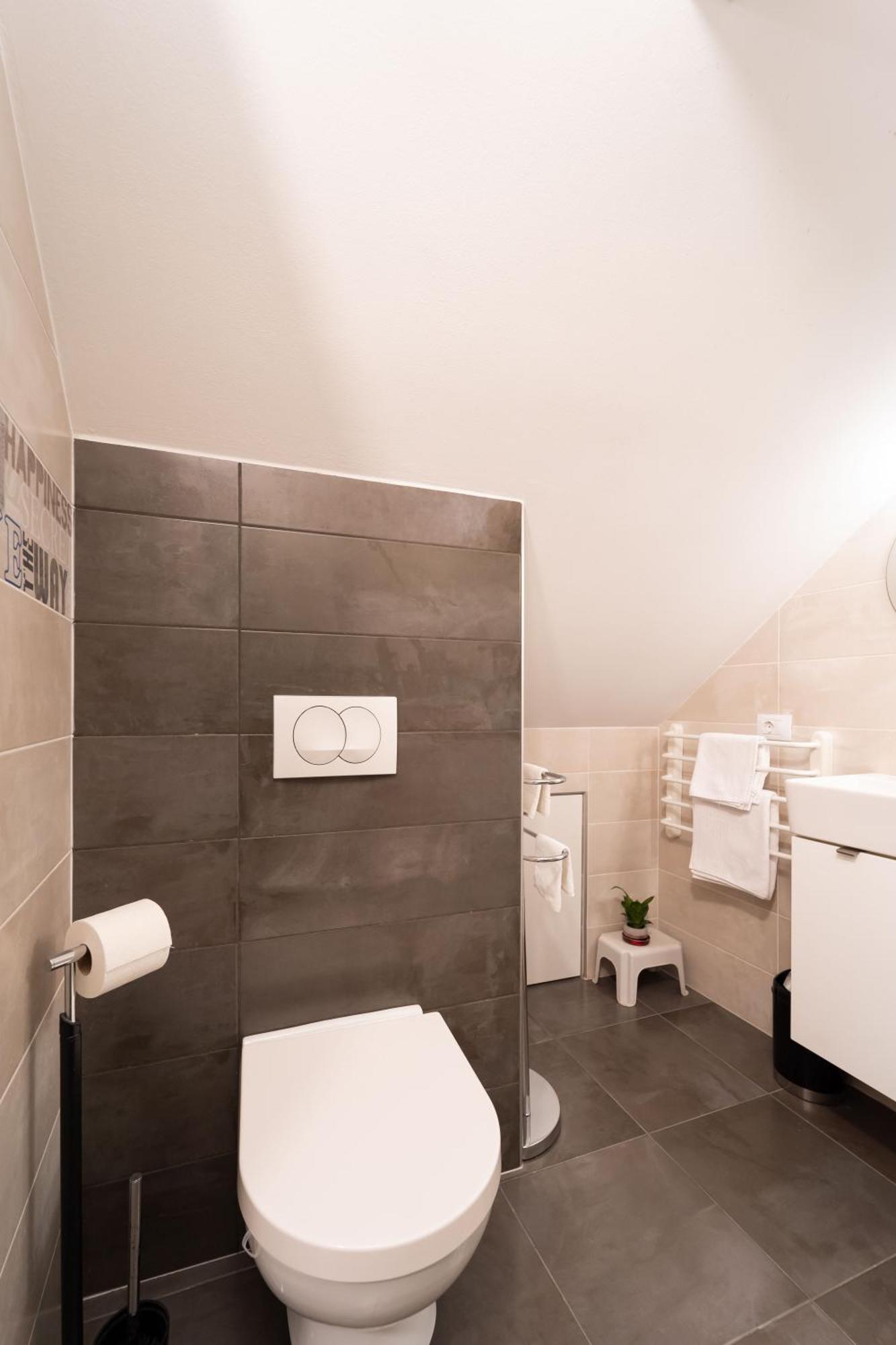 Apartmán F9 And New F9 Záhřeb Exteriér fotografie