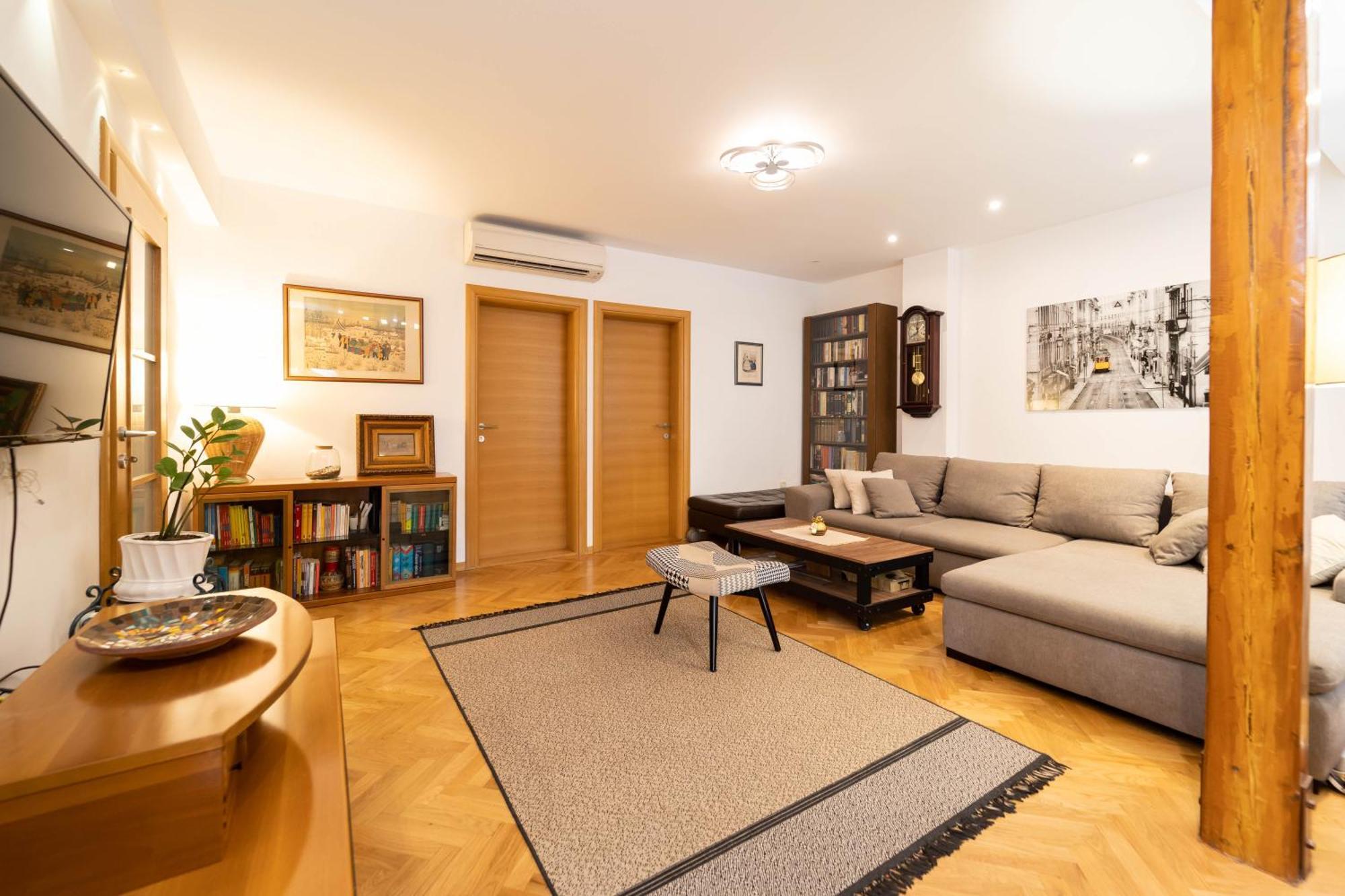 Apartmán F9 And New F9 Záhřeb Exteriér fotografie