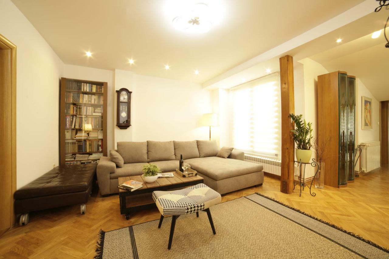 Apartmán F9 And New F9 Záhřeb Exteriér fotografie